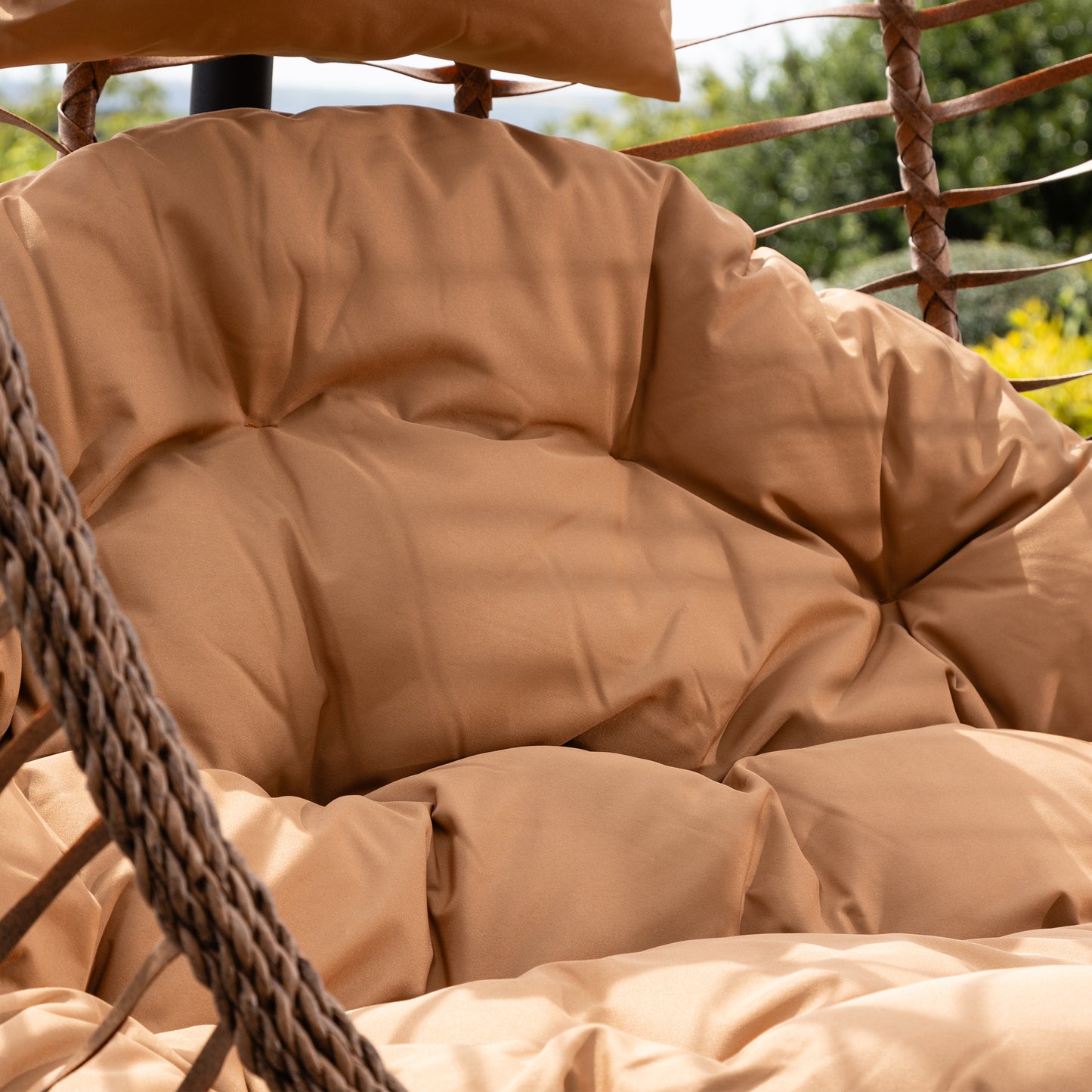 Large Single Egg - KD2 - Brown on Brown