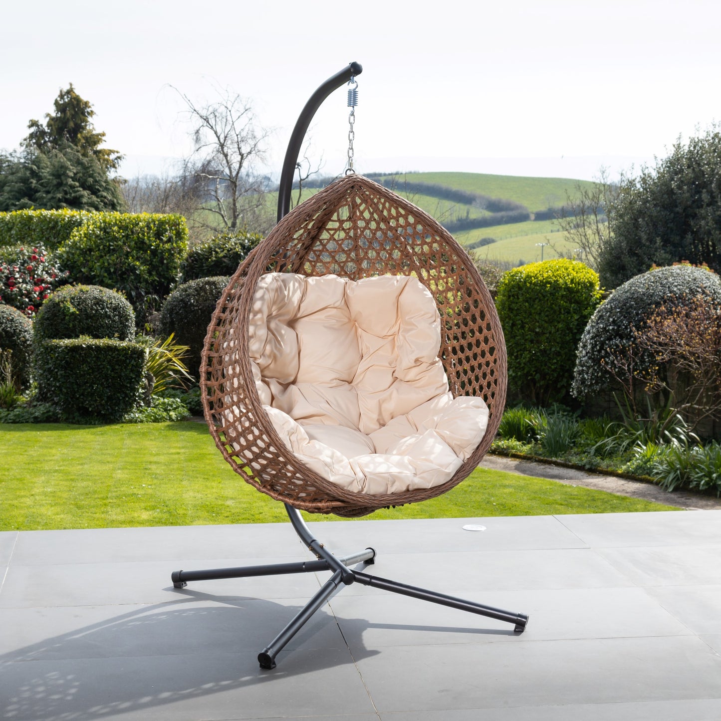 Large Single Egg - KD1 - Cream on Brown
