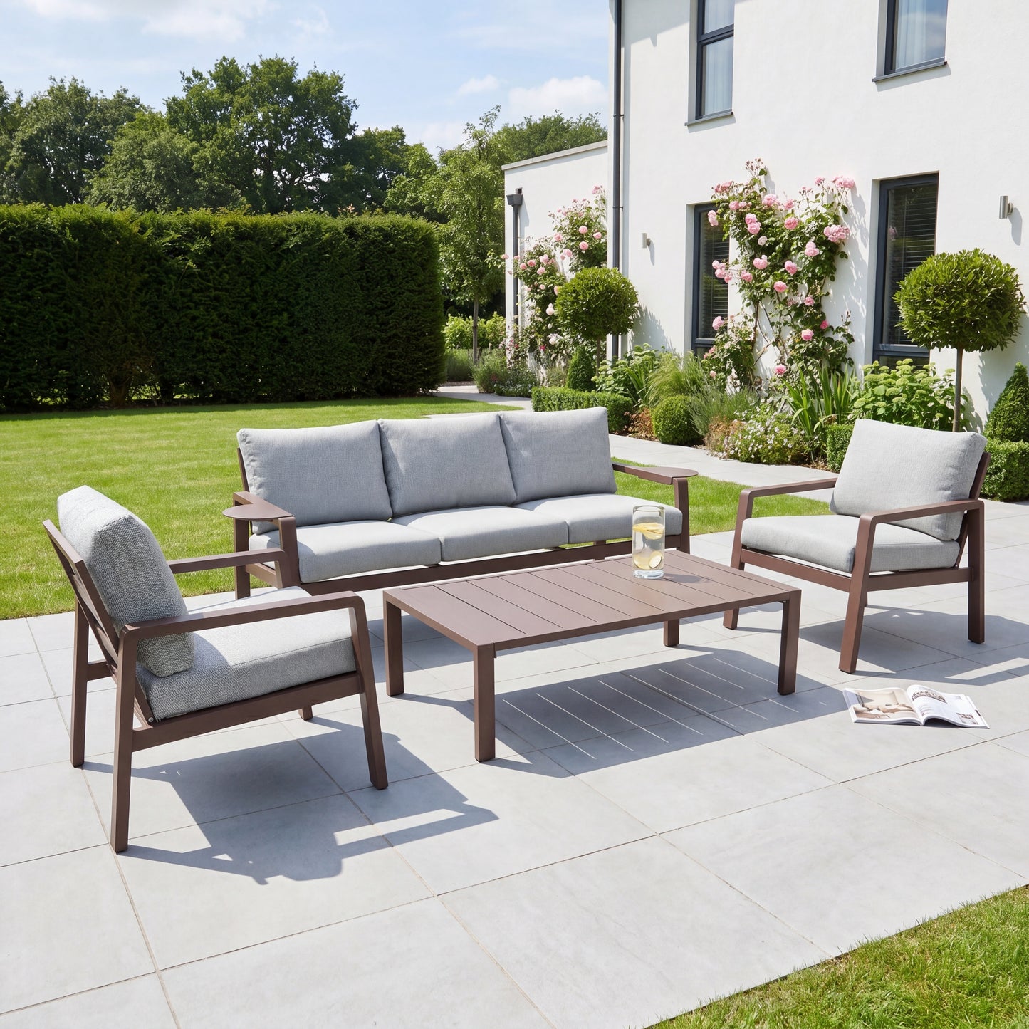 Lesina 4 Seat Outdoor Patio Conversation Set - Brown