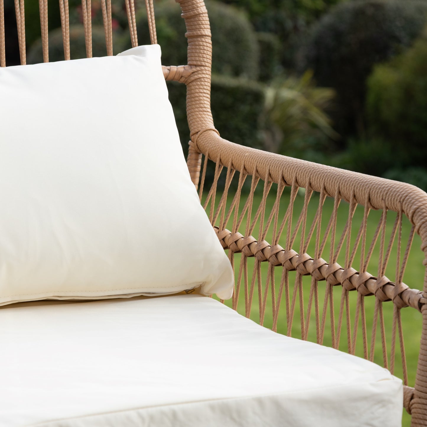 3 Piece Patio Set - Cream on Natural